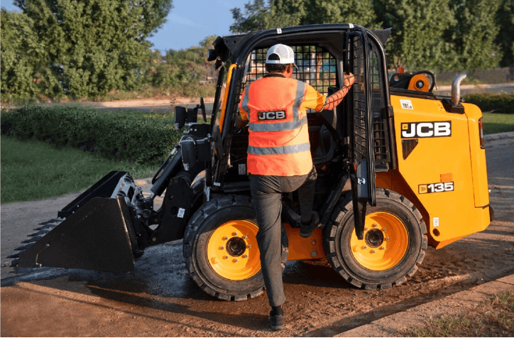 JCB 135 image 6